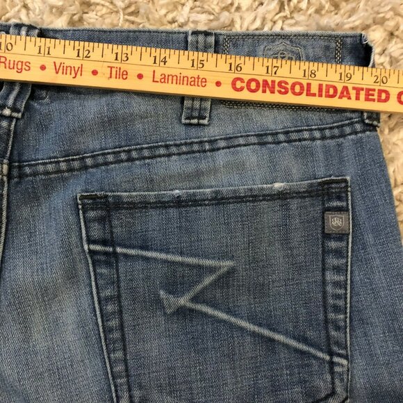 Rock & Republic Jeans Men's Sz 38"x30" Distressed Medium Wash - Picture 8 of 9